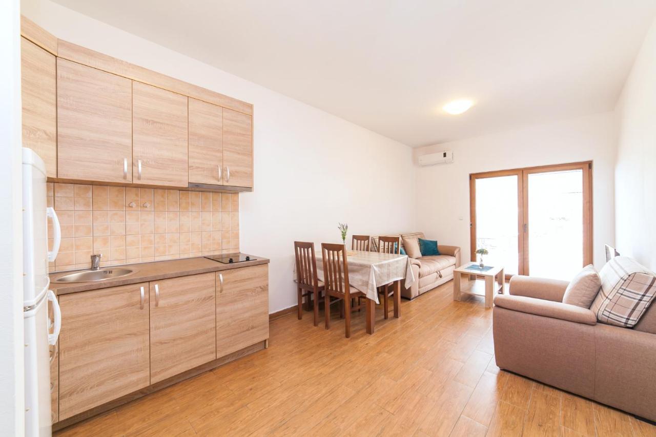 Welcome Apartments Petrovac na moru Exterior foto