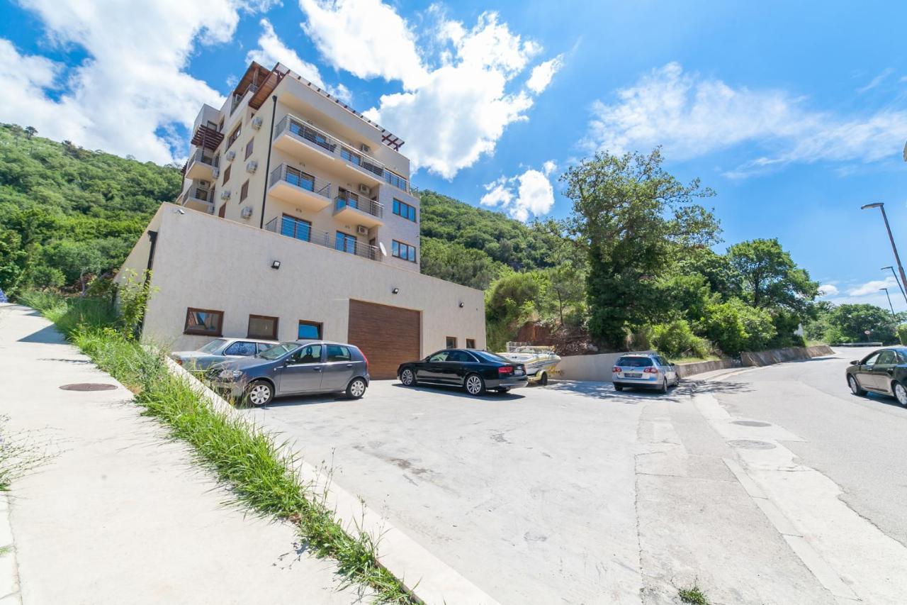Welcome Apartments Petrovac na moru Exterior foto